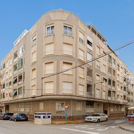 Arquitecto Larramendi Apartment Торевиеха Екстериор снимка